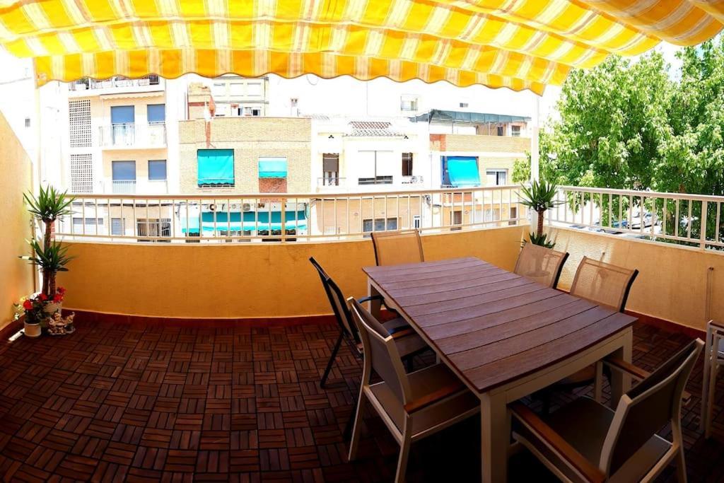 Beach, 8 Pax, 4bdr, 3bath, Bbq Ferienhaus